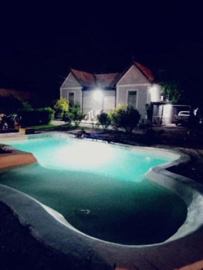 La Casona, chalet rural en finca con piscina JUNÍN DE MENDOZA